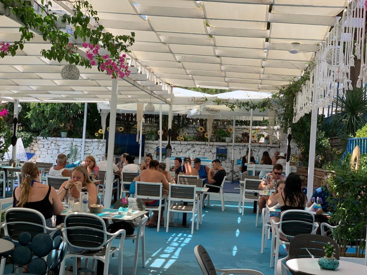 Majki Beach Apartments ساراندا المظهر الخارجي الصورة