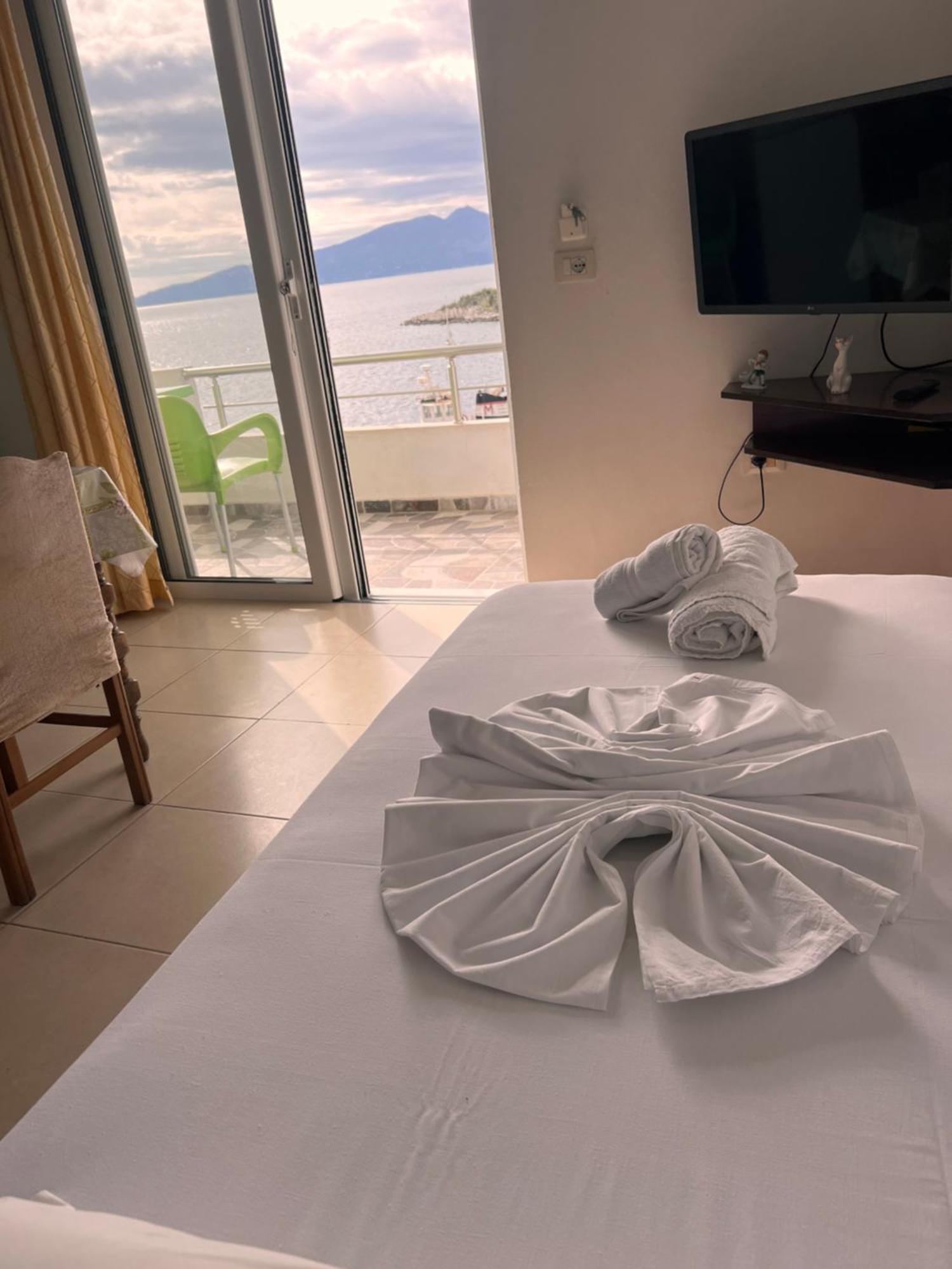 Majki Beach Apartments ساراندا المظهر الخارجي الصورة