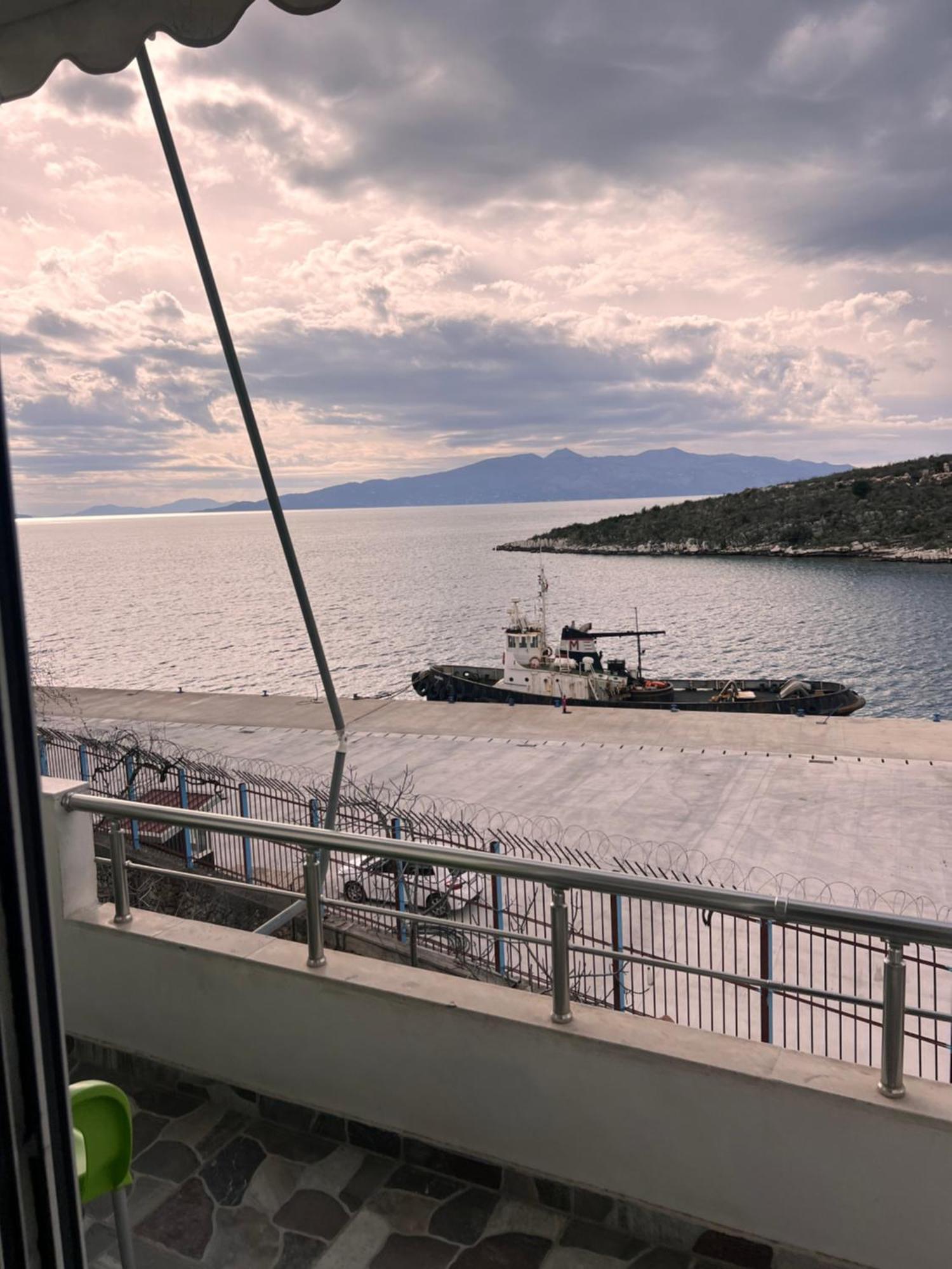 Majki Beach Apartments ساراندا المظهر الخارجي الصورة